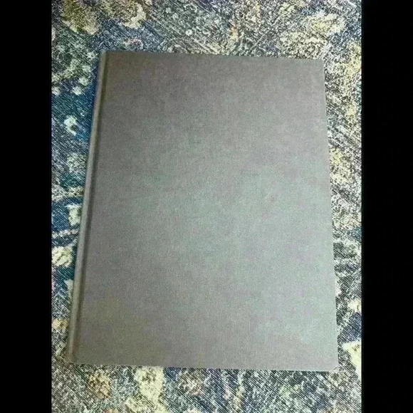 Puss in Boots by Charles Perrault (1990, Hardcover) 1st Edition - Picture 1 of 9